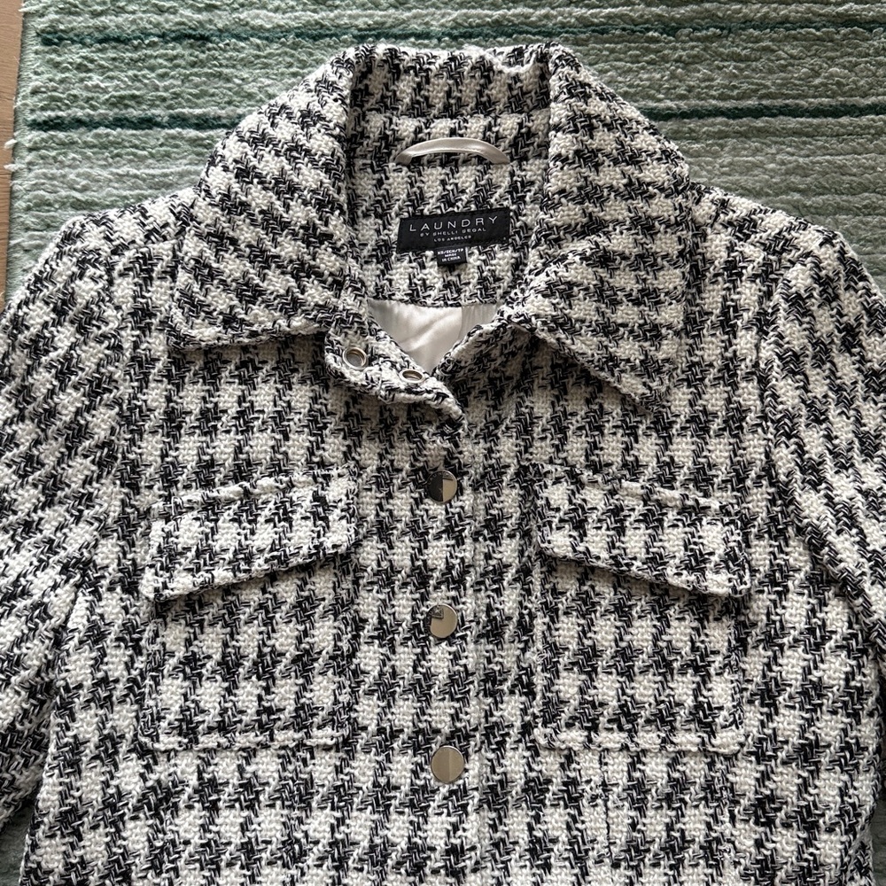 🆕 Laundry by Shelli Segal houndstooth flared coat - Picture 4 of 9